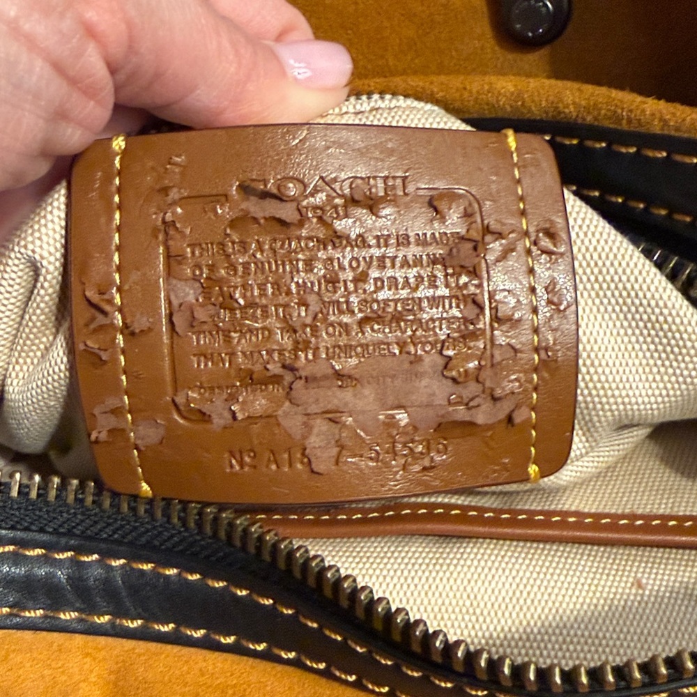 Coach Rogue 25 Pebbled Black Leather - Picture 12 of 16